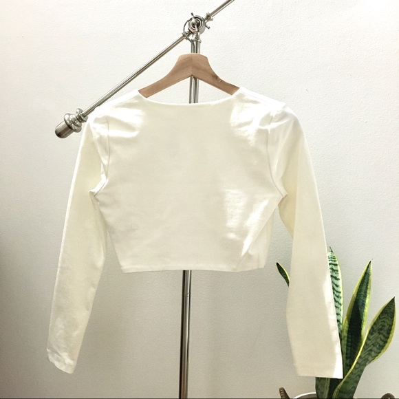 Talula Crop Top - Picture 2 of 3